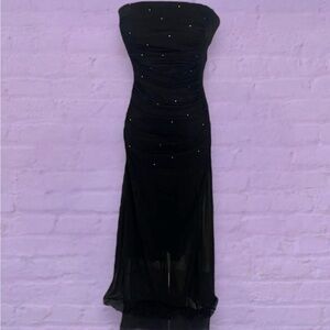 Elegant Black Strapless Dress w rhinestones